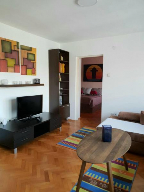 Cosy Apartment Mis Grbavica close to city center